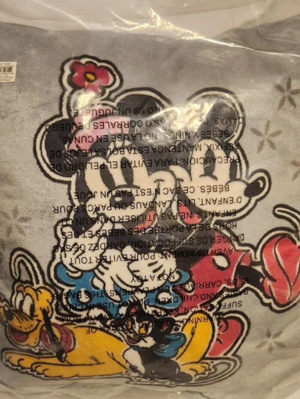 Vera Bradley Disney Throw Pillow Minnie Mickey Mouse "Family Fun" 18x18" New